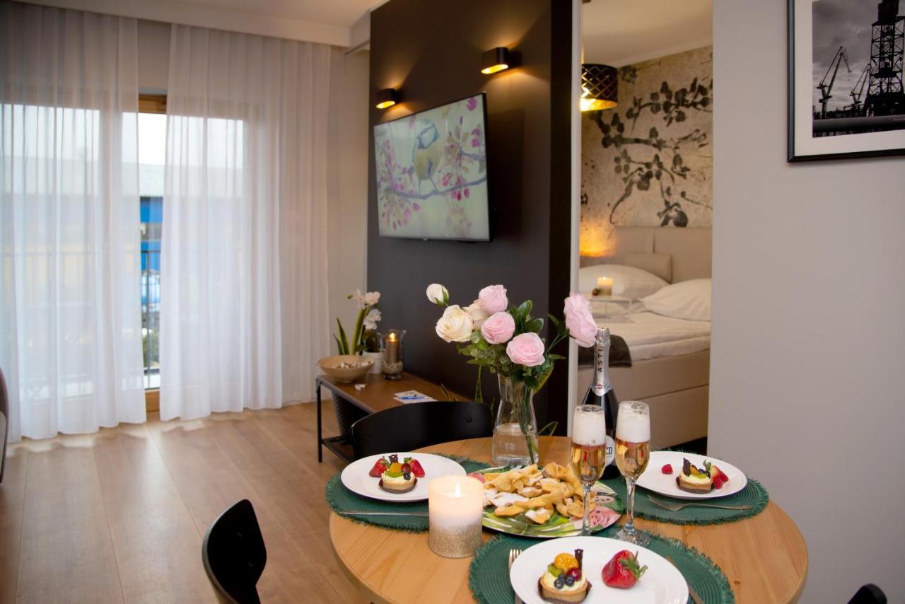Maya'S Flats & Resorts 16 - Nadmotlawie Гданск Екстериор снимка
